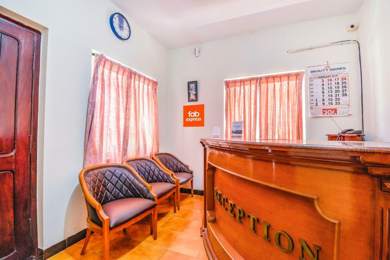 Fabexpress Wenlock Homes - Nr Government Rose Garden Ooty Εξωτερικό φωτογραφία
